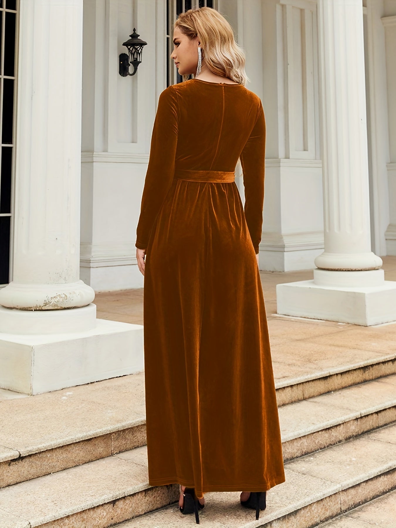 Fall Elegance: Women's Chic Belted Long Dress with Boat Neck and Long Sleeves, Machine Washable, Non-Sheer