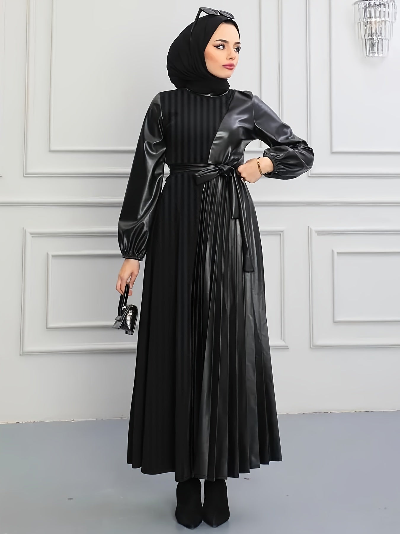 Elegant Pleated Long Dress for Women - Solid Color, Belted Waist, Casual Style, Machine Washable - Perfect for All Seasons, Middle Eastern, Muslim, Patchwork