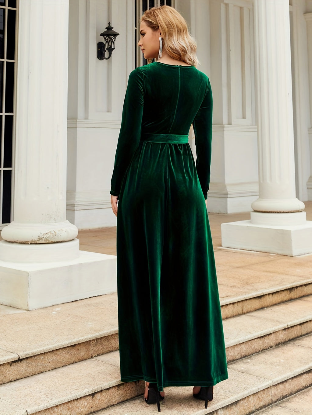 Fall Elegance: Women's Chic Belted Long Dress with Boat Neck and Long Sleeves, Machine Washable, Non-Sheer