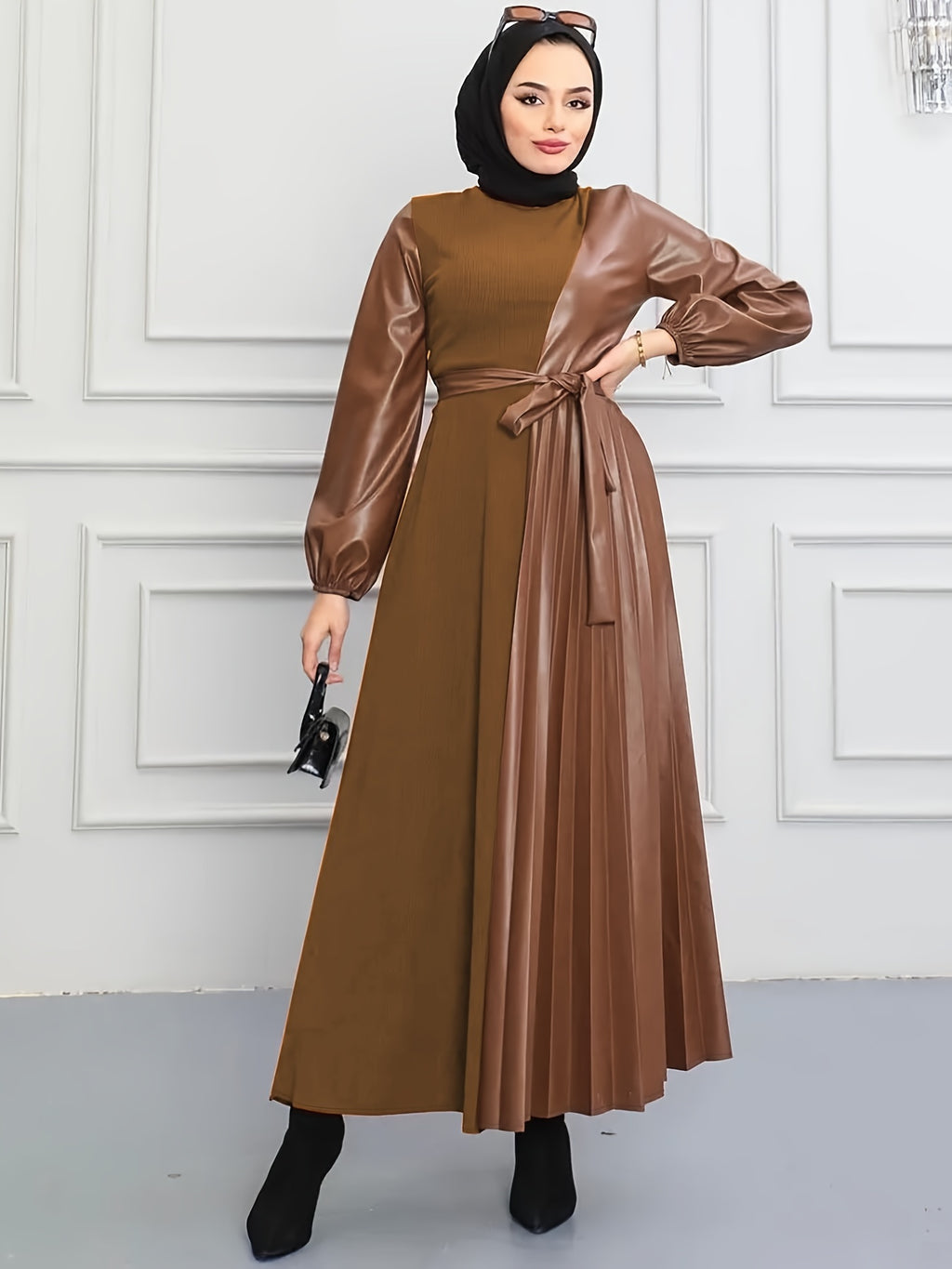 Elegant Pleated Long Dress for Women - Solid Color, Belted Waist, Casual Style, Machine Washable - Perfect for All Seasons, Middle Eastern, Muslim, Patchwork